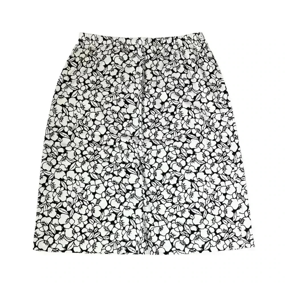 Liz Claiborne Black White Floral Skirt Size Small Petite Elastic Waist Classic